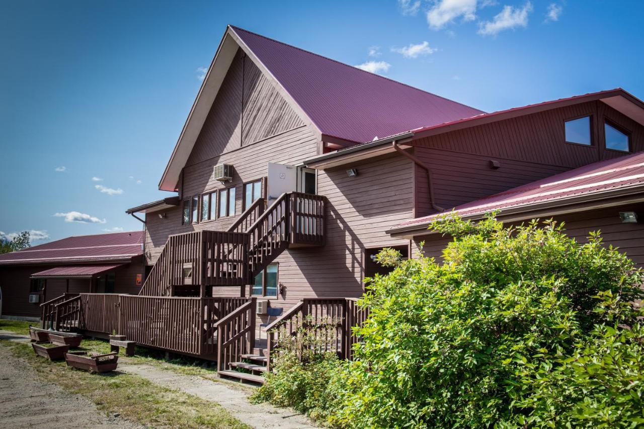 Bedrock Motel Mayo Landing Zewnętrze zdjęcie
