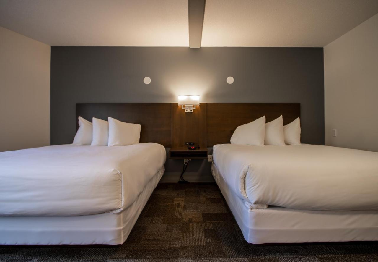 Bedrock Motel Mayo Landing Zewnętrze zdjęcie